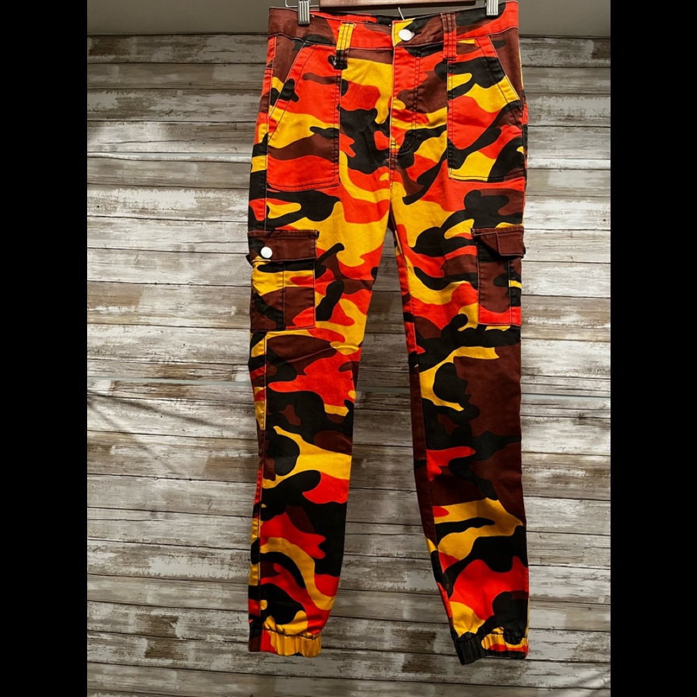 Camo Cargo Jeans